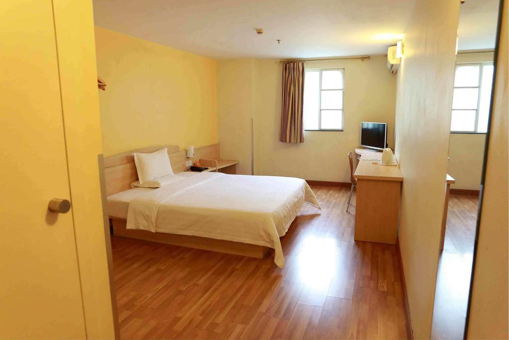 7Days Inn Guangzhou Tianhe Tangxia Junjing Huayuan Номер фото