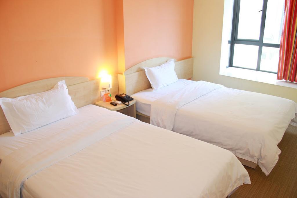 7Days Inn Guangzhou Tianhe Tangxia Junjing Huayuan Екстер'єр фото