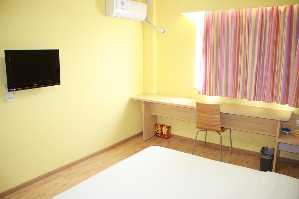 7Days Inn Guangzhou Tianhe Tangxia Junjing Huayuan Екстер'єр фото